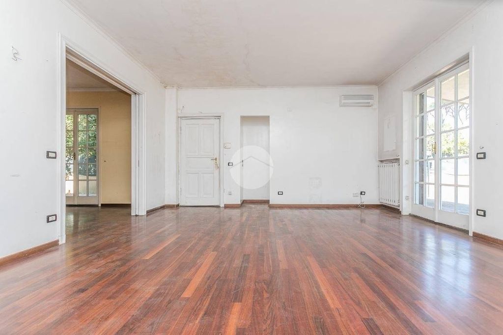 Maison de luxe à vendre à Rome, 649 000 €, Photo 5