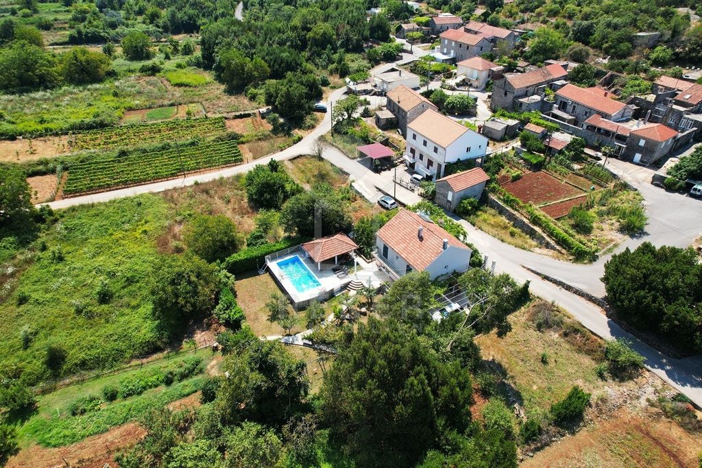 Maison de luxe à vendre à Vitaljina, 620 000 €, Photo 6