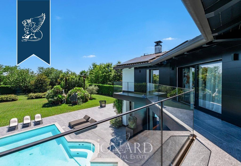 Luxury House for sale in Lainate, 2 300 009 €, Photo 6