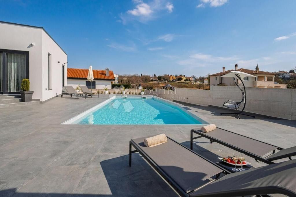 Maison de luxe à vendre à Žminj, 650 000 €, Photo 6
