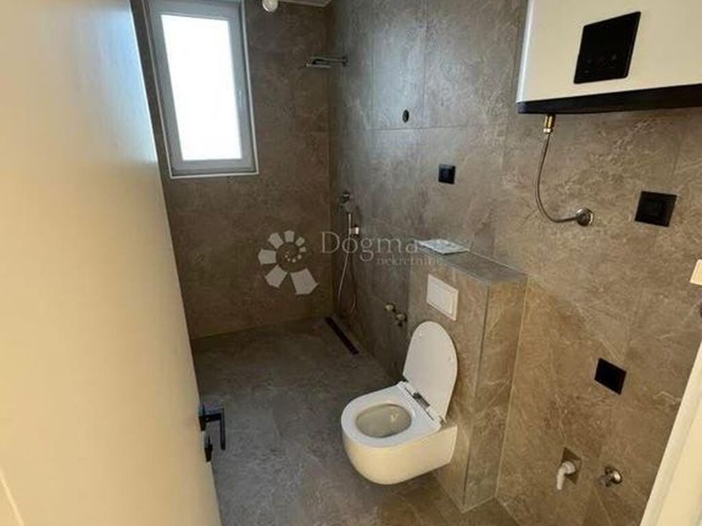 Luxury Apartment for sale in Zadar, 490 000 €, Photo 6