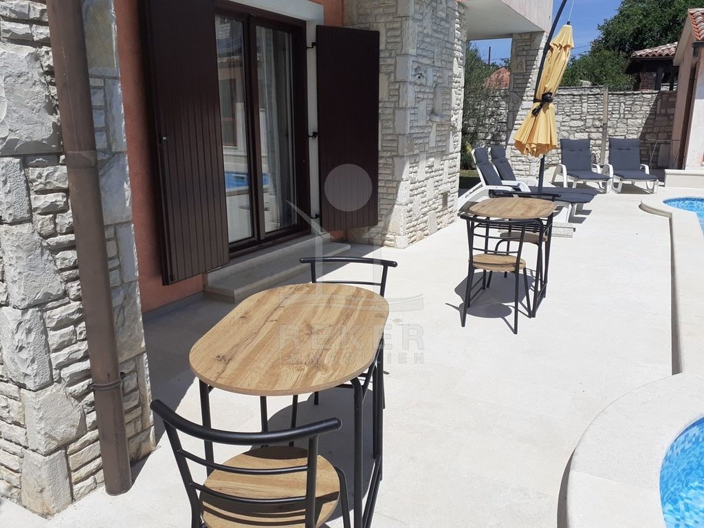 Maison de luxe à vendre à Barban, 470 000 €, Photo 7