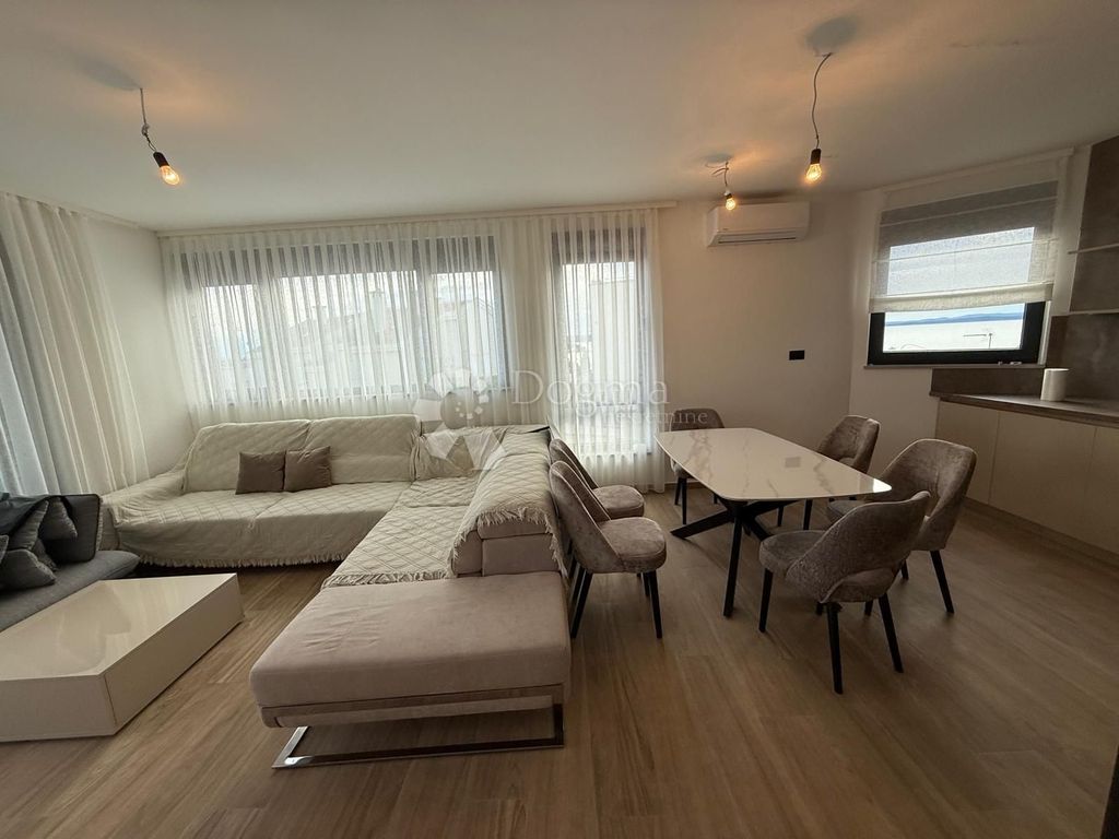 Luxury Apartment for sale in Zadar, 495 000 €, Photo 7