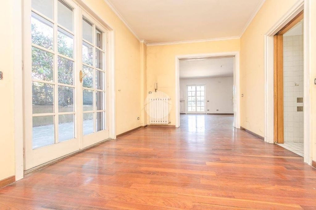 Maison de luxe à vendre à Rome, 649 000 €, Photo 7