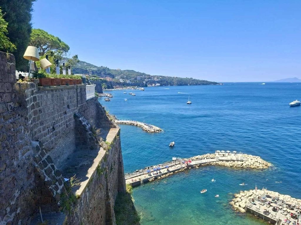 Luxury Apartment for sale in Sant Agnello, 1 590 000 €, Photo 1