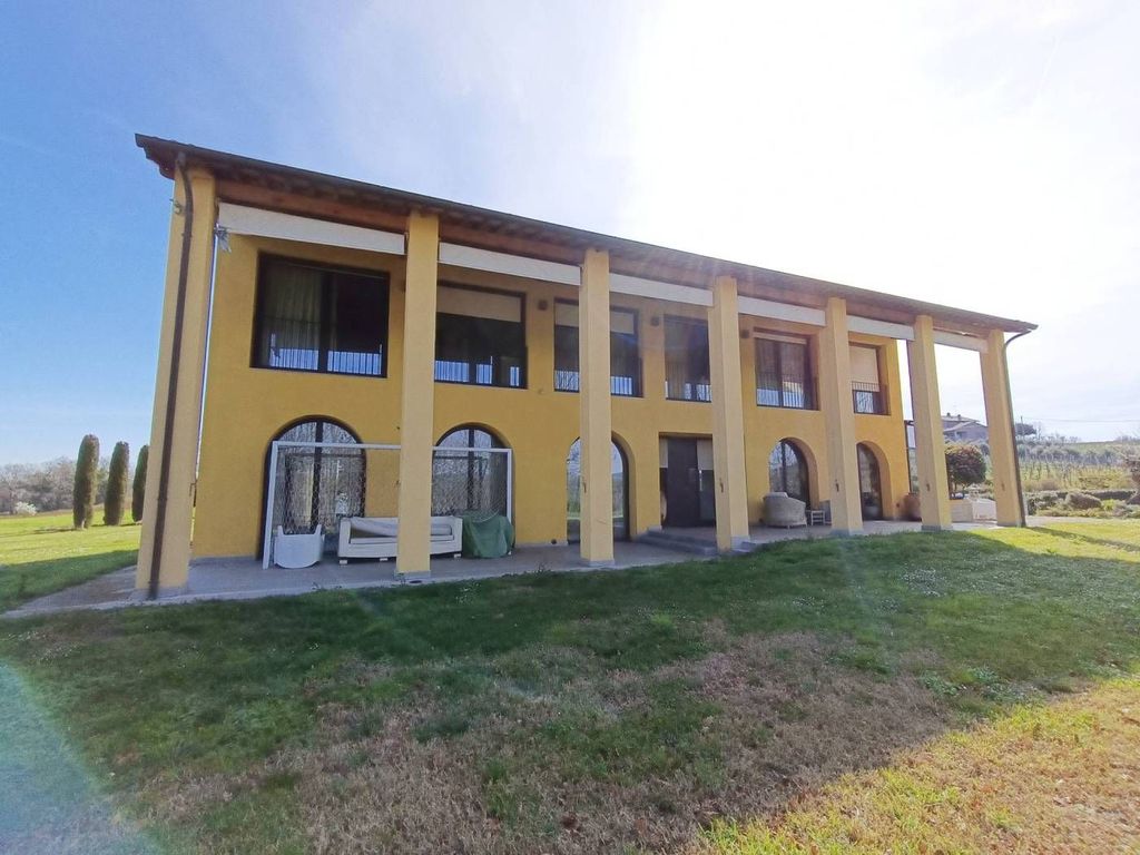 Luxury House for sale in Forlì, 1 390 000 €, Photo 2