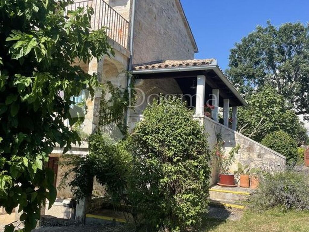 Maison de luxe à vendre à Višnjan - Visignano, 465 000 €, Photo 2