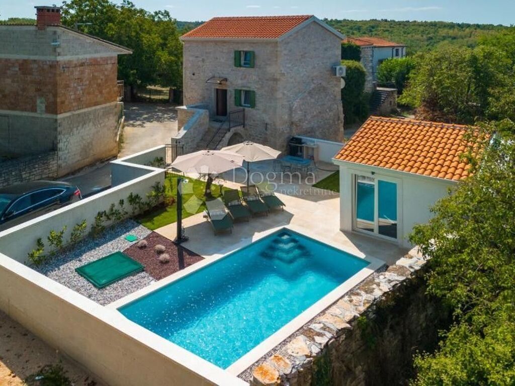 Maison de luxe à vendre à Višnjan - Visignano, 540 000 €, Photo 2