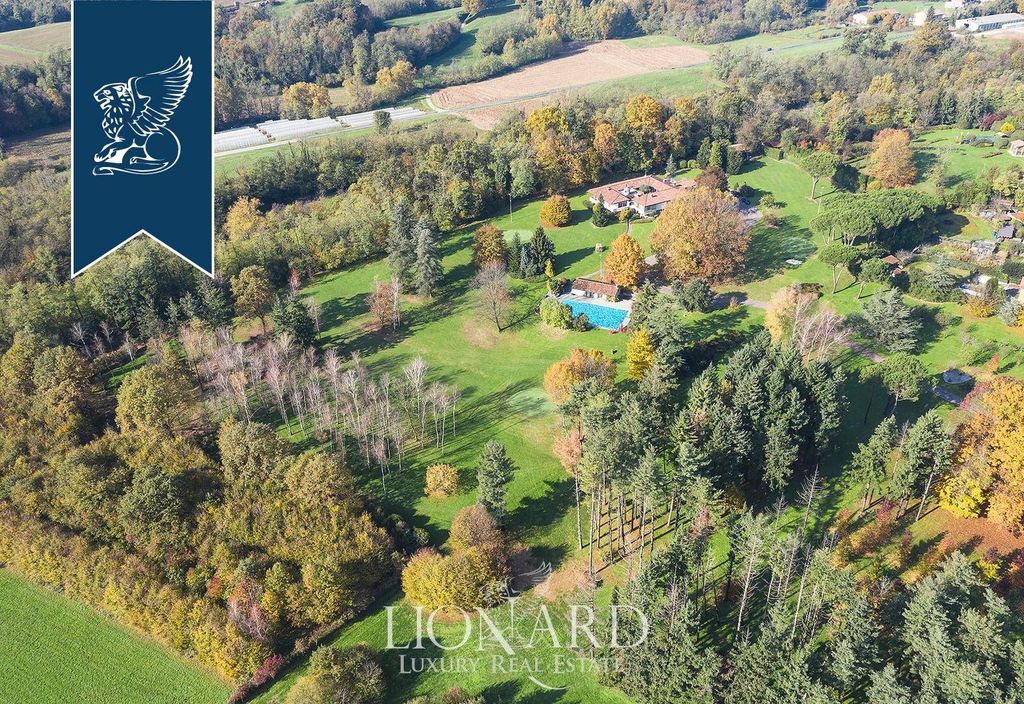Maison de luxe à vendre à Montevecchia, 10 000 009 €, Photo 3