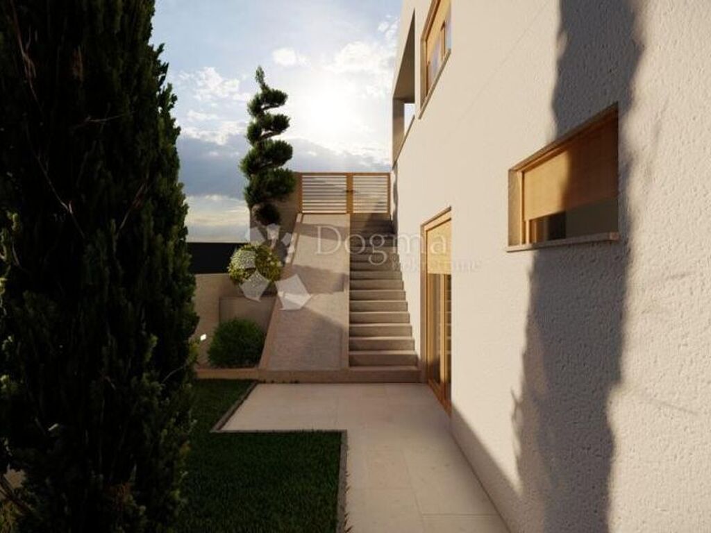 Maison de luxe à vendre à Vodnjan, 525 000 €, Photo 3