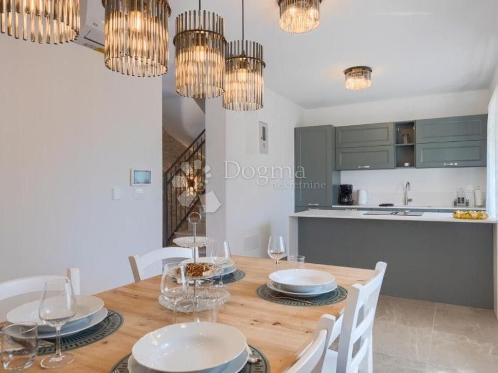 Maison de luxe à vendre à Višnjan - Visignano, 540 000 €, Photo 3