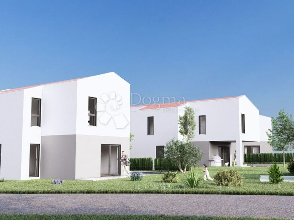 Maison de luxe à vendre à Vrsar, 625 000 €, Photo 4