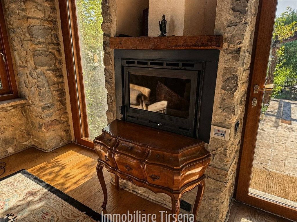 Maison de luxe à vendre à Fabro, 590 000 €, Photo 7