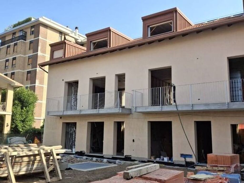 Luxury House for sale in Monza, 680 000 €, Photo 7