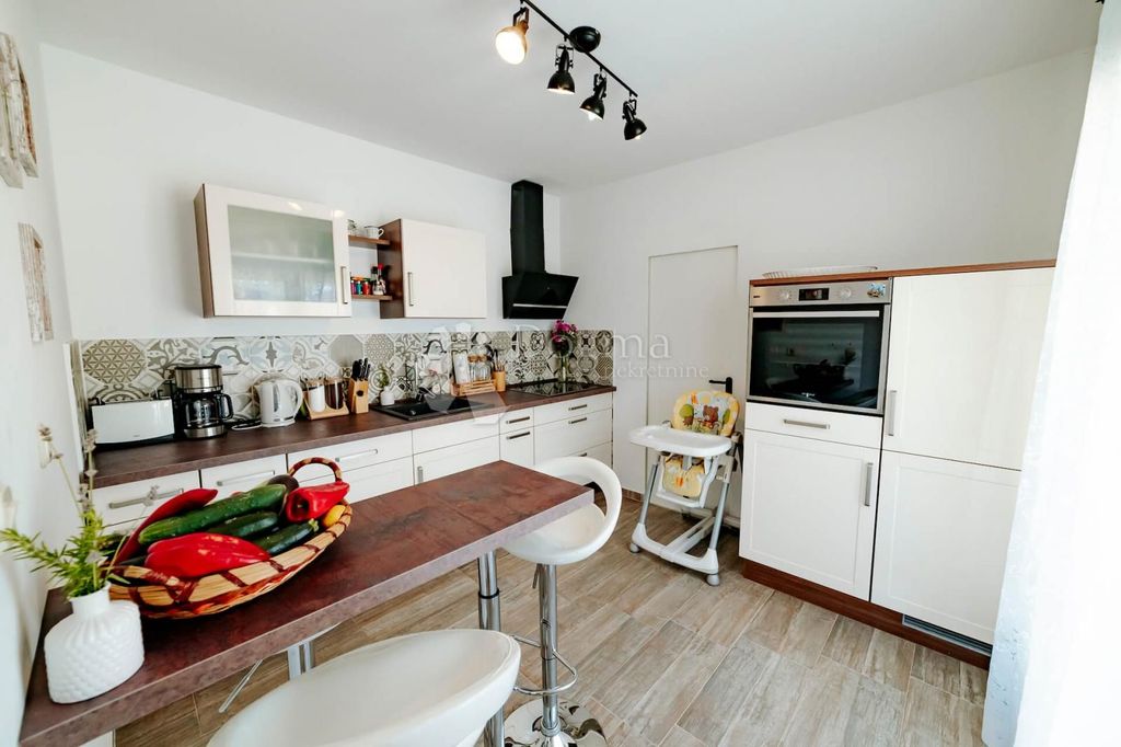 Maison de luxe à vendre à Višnjan - Visignano, 590 000 €, Photo 7