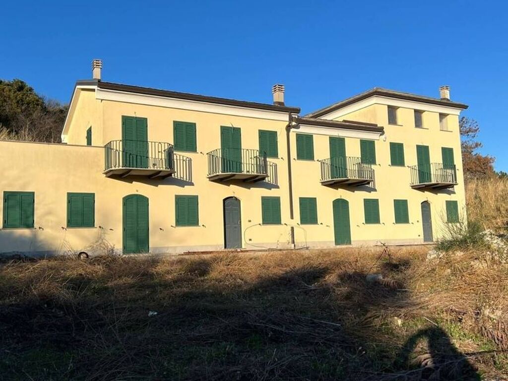 Maison de luxe à vendre à Savona, 1 300 000 €, Photo 1