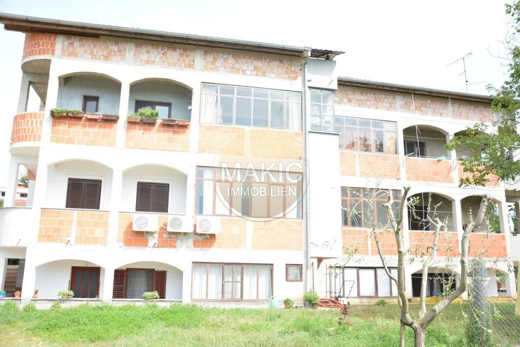Maison de luxe à vendre à Porec, 950 000 €, Photo 2