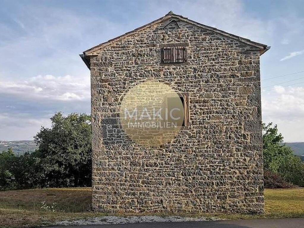 Maison de luxe à vendre à Krasica, 470 000 €, Photo 2