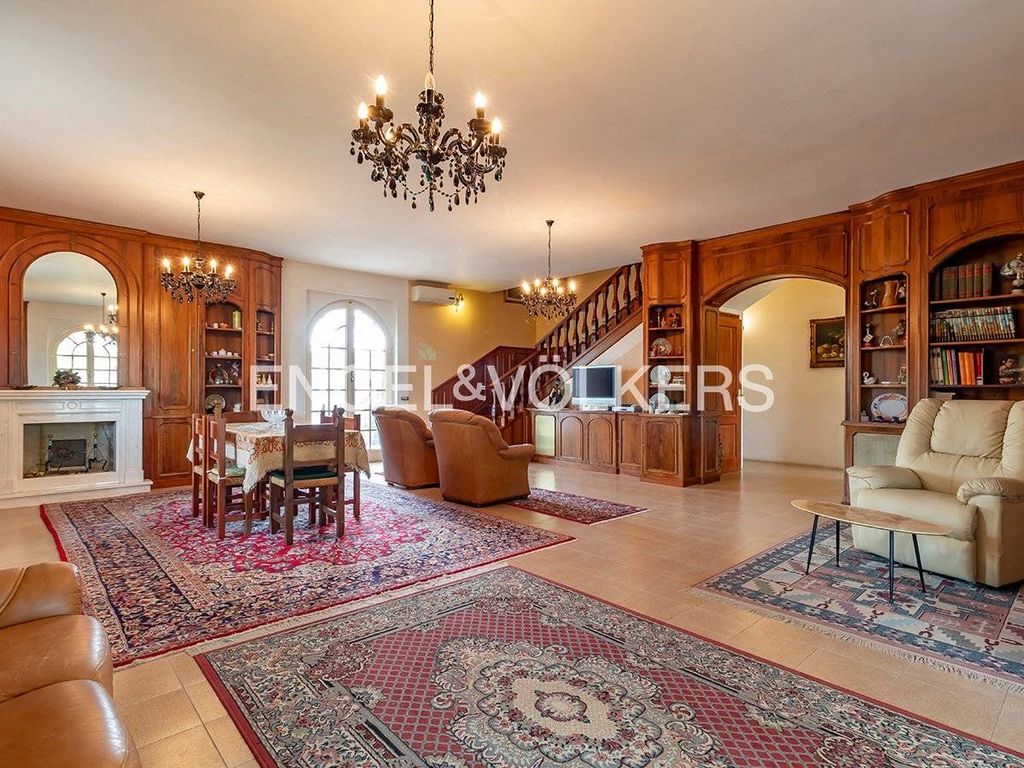 Luxury House for sale in Rome, 790 000 €, Photo 2