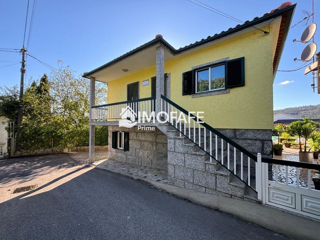 Maison de luxe à vendre à Fafe, 590 000 €, Photo 2
