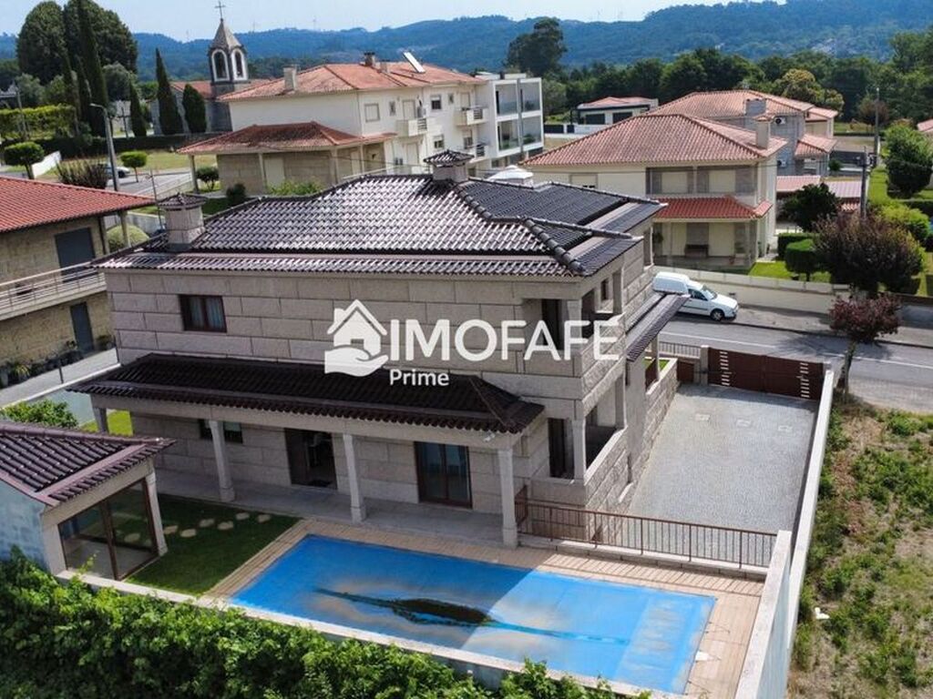 Maison de luxe à vendre à Fafe, 585 000 €, Photo 2