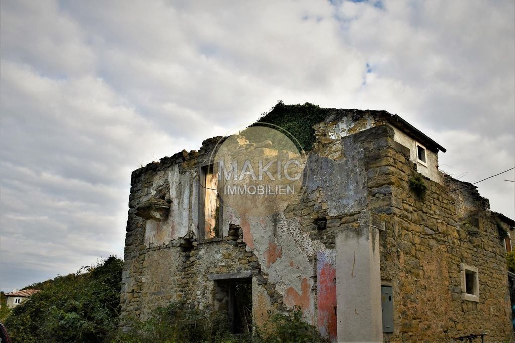 Maison de luxe à vendre à Buje, 550 000 €, Photo 3