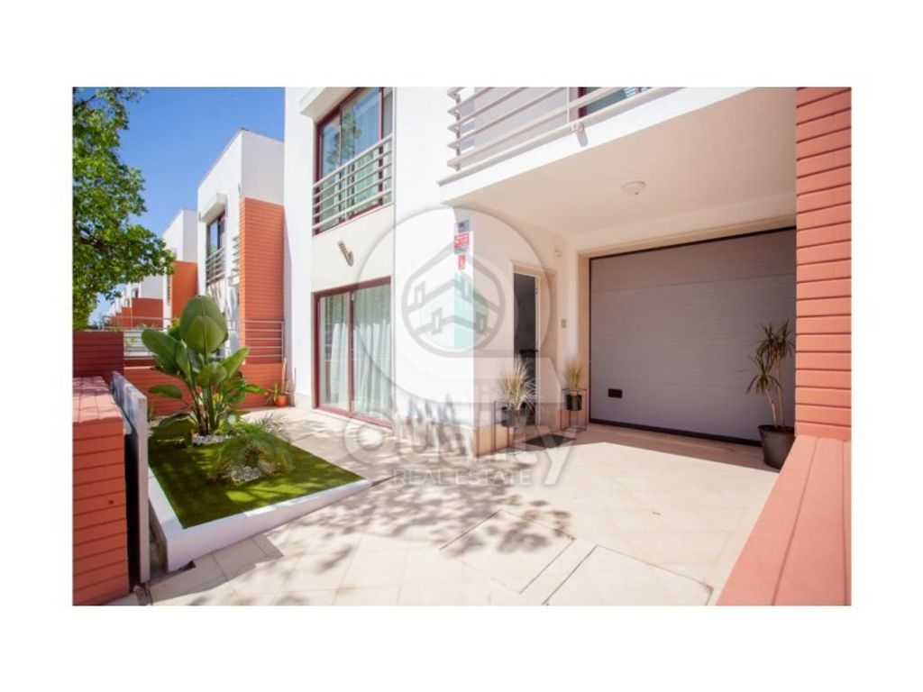 Maison de luxe à vendre à Barreiro, 510 000 €, Photo 3