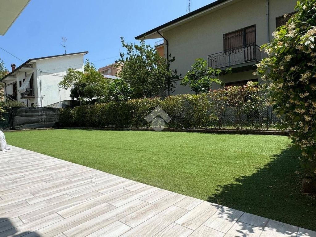 Maison de luxe à vendre à Cesenatico, 1 000 000 €, Photo 4