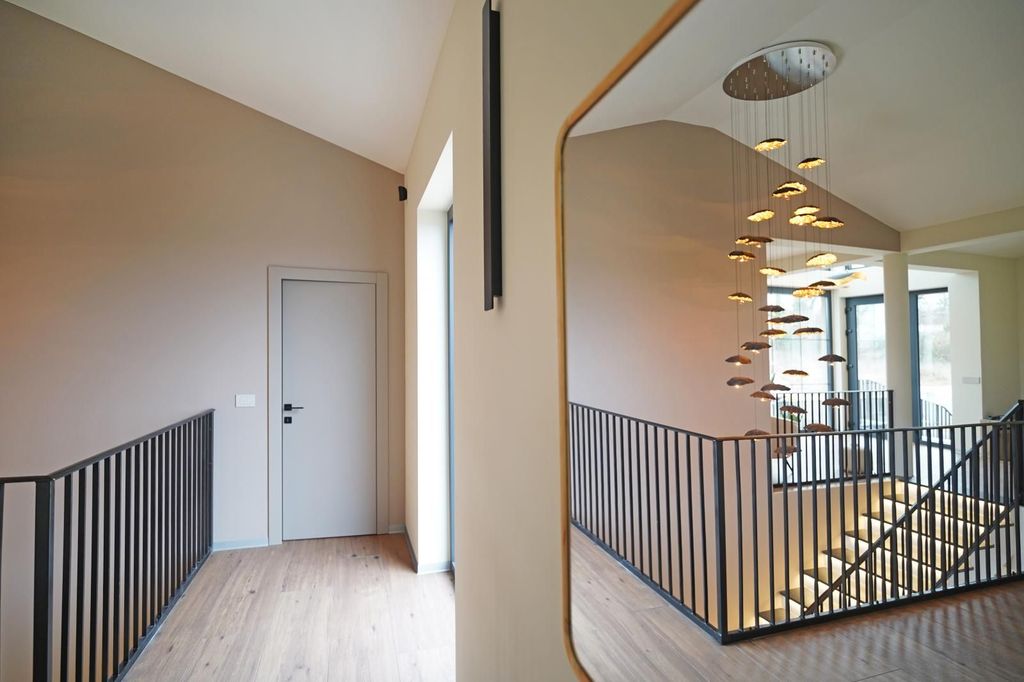 Luxury House for sale in Tinjan, 1 800 000 €, Photo 6