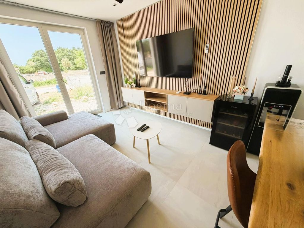 Luxury House for sale in Svetvincenat, 850 000 €, Photo 6