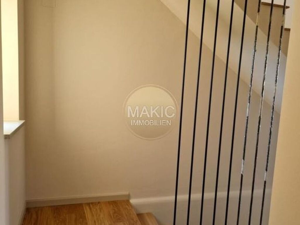 Maison de luxe à vendre à Buje, 650 000 €, Photo 7