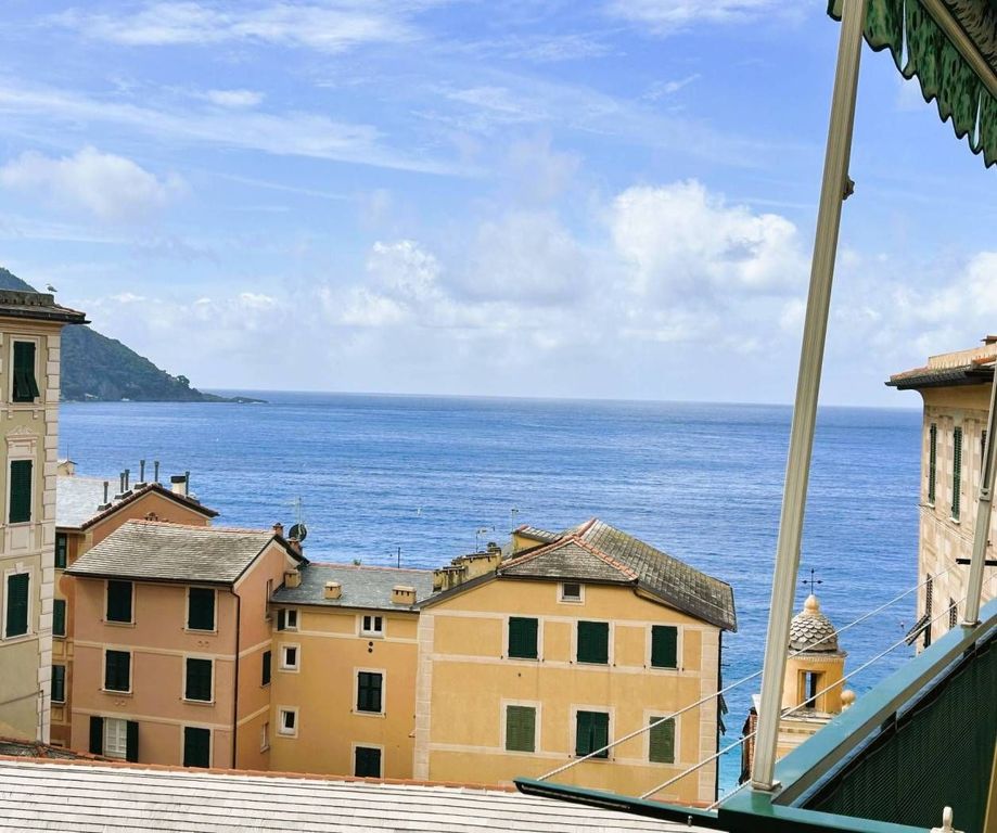 Luxury Apartment for sale in Camogli, 490 000 €, Photo 1