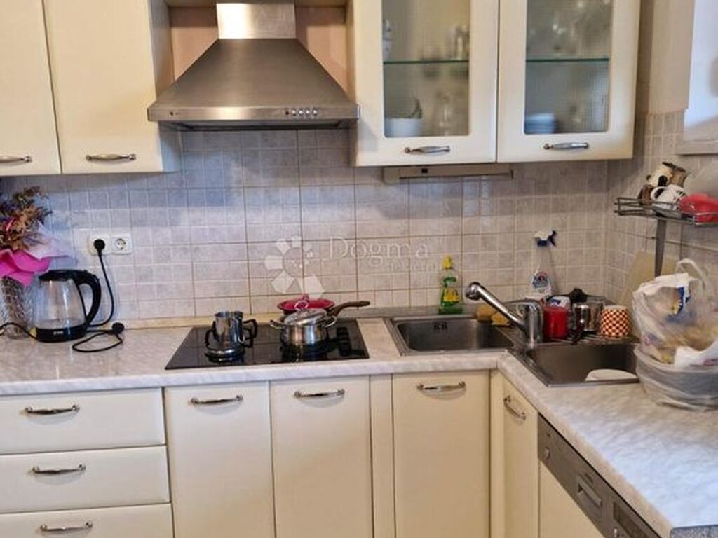 Appartement de luxe à vendre à Split, 500 000 €, Photo 2