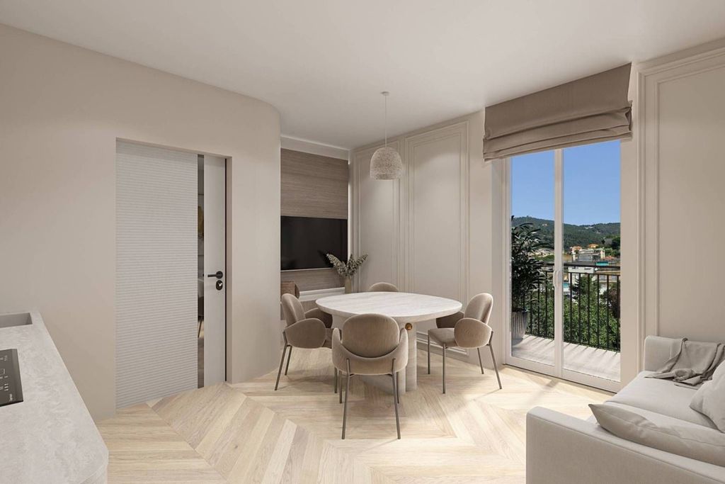 Appartement de luxe à vendre à Spotorno, 450 000 €, Photo 2