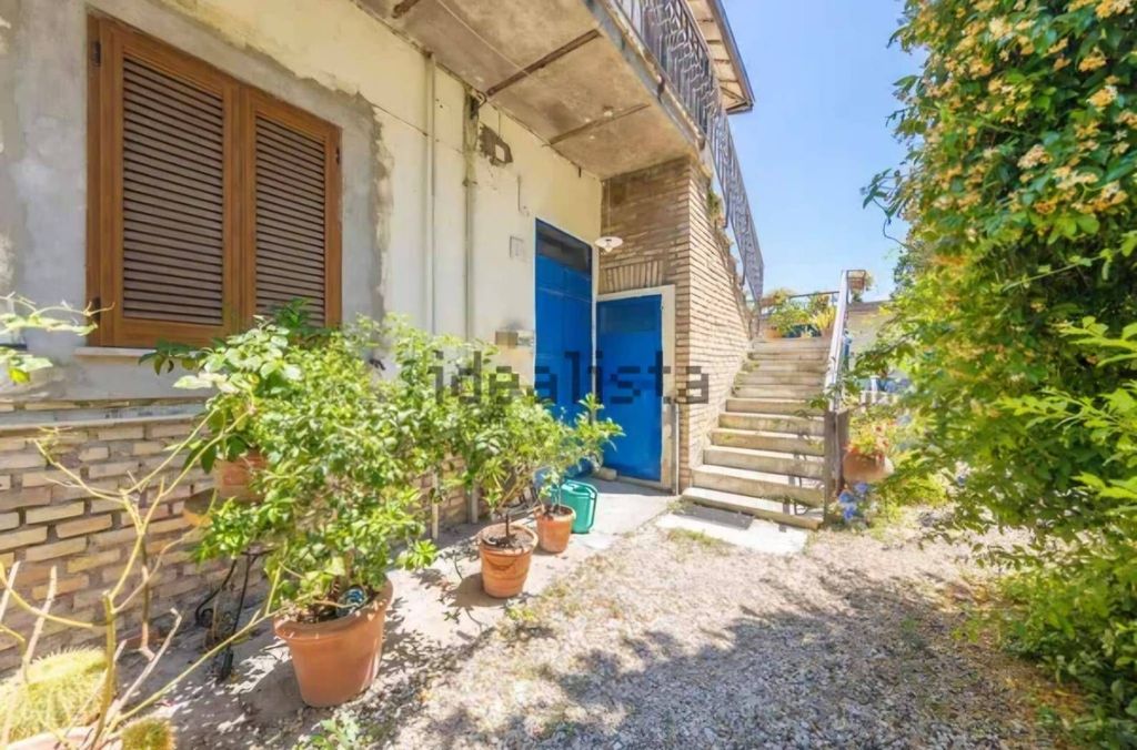 Luxury House for sale in Rome, 780 000 €, Photo 3