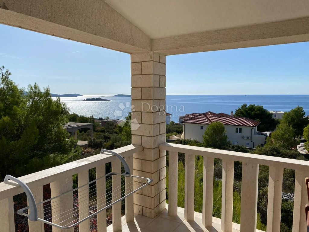 Maison de luxe à vendre à Rogoznica, 545 000 €, Photo 3