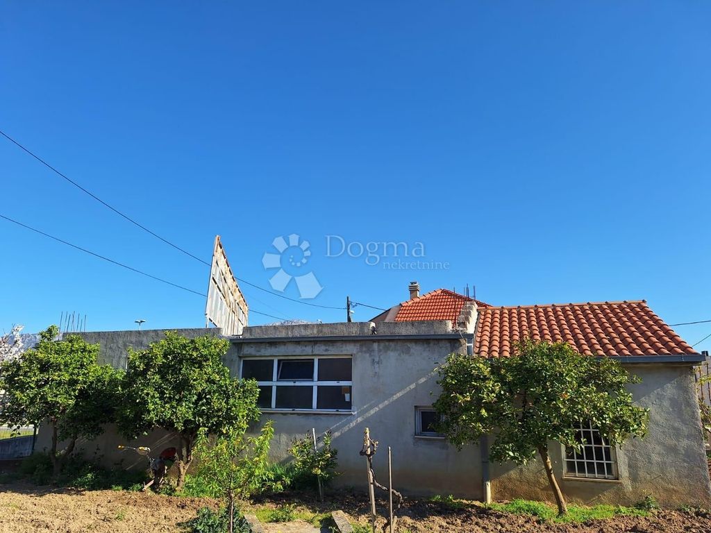 Maison de luxe à vendre à Split, 800 000 €, Photo 5