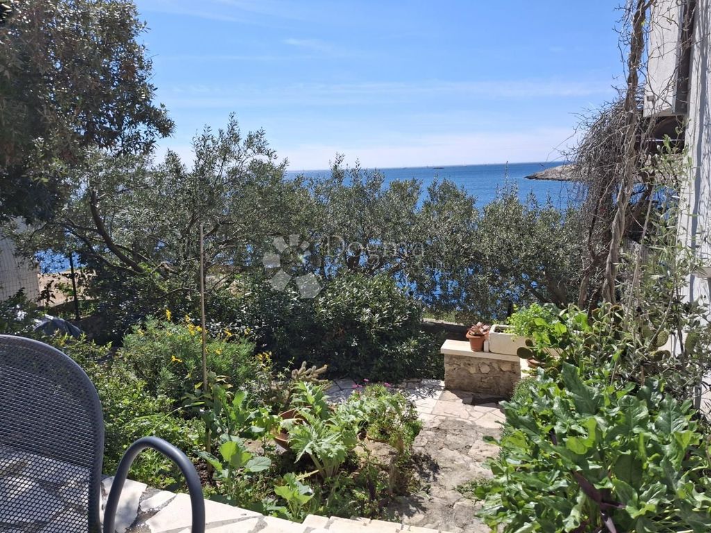 Maison de luxe à vendre à Rogoznica, 880 000 €, Photo 6