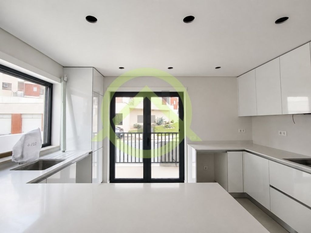 Maison de luxe à vendre à Figueira Da Foz, 630 000 €, Photo 7
