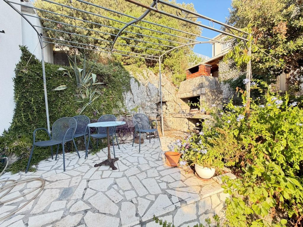 Maison de luxe à vendre à Rogoznica, 880 000 €, Photo 7