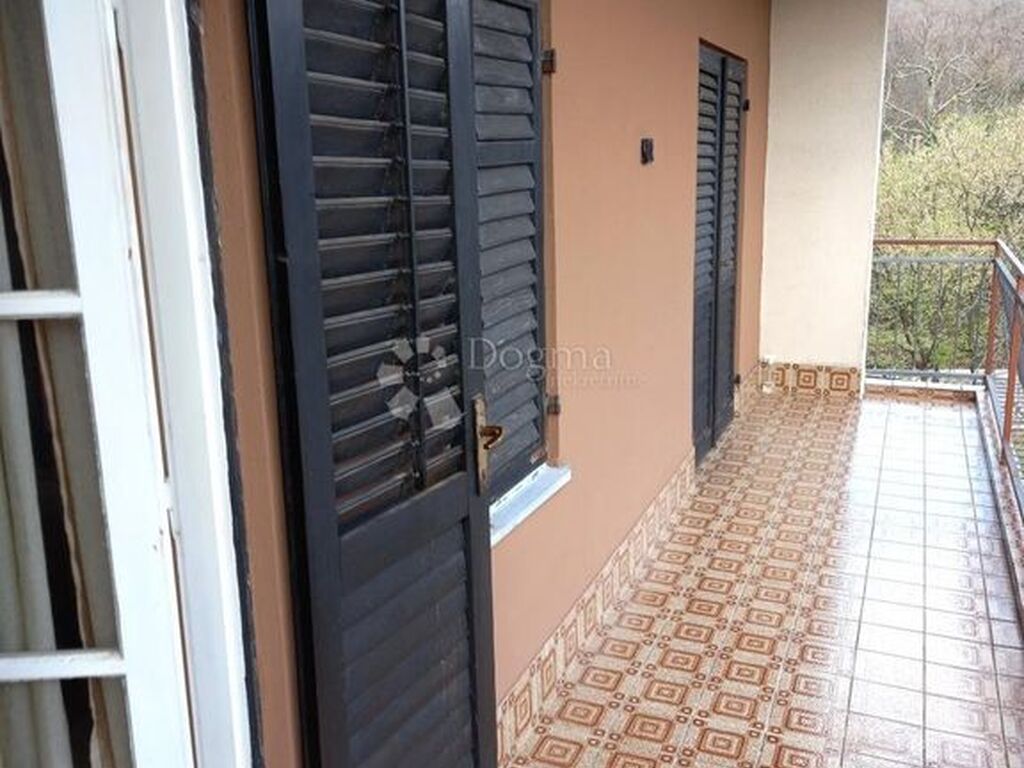 Maison de luxe à vendre à Rijeka, 410 000 €, Photo 1