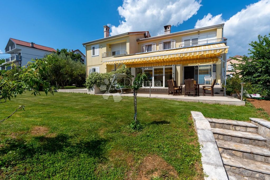 Luxury House for sale in Rijeka, 1 150 000 €, Photo 1