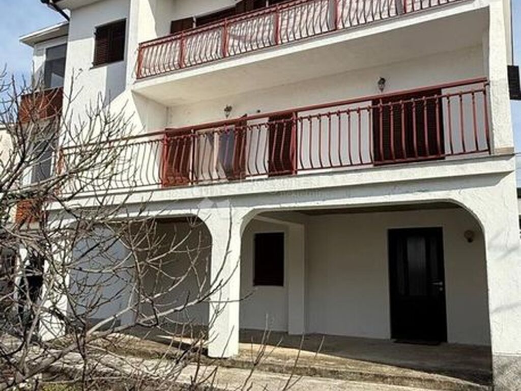 Luxury House for sale in Rijeka, 650 000 €, Photo 1