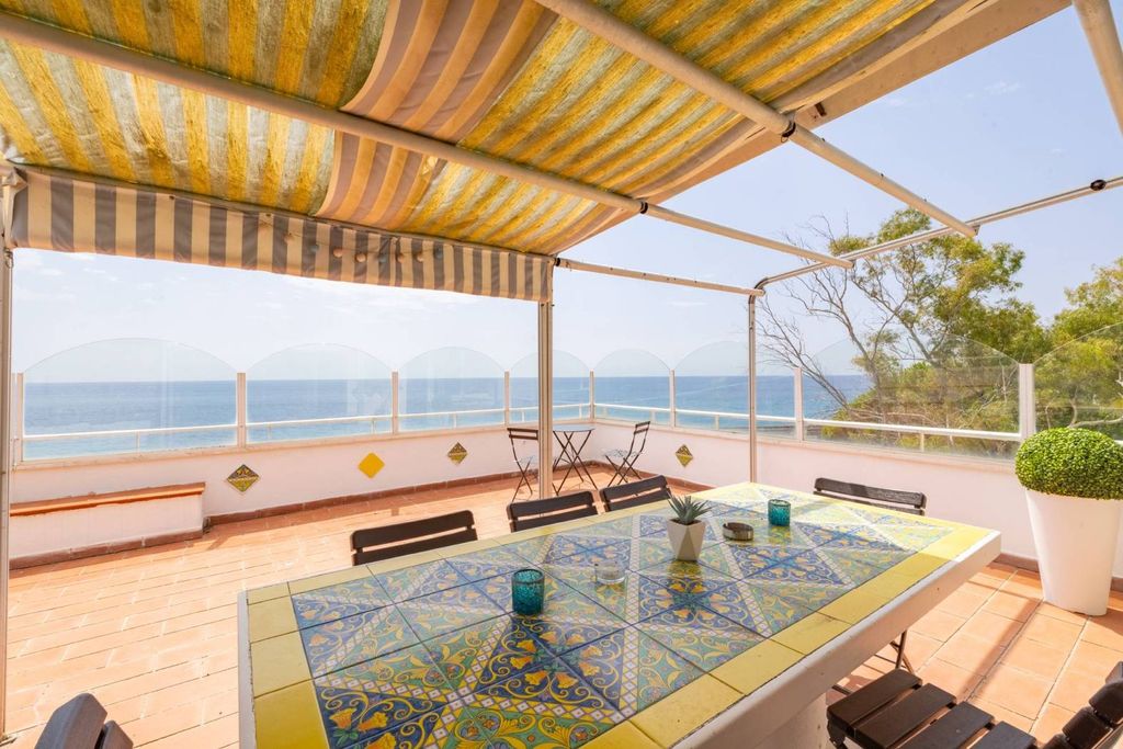Luxury Apartment for sale in San Remo, 1 200 000 €, Photo 1