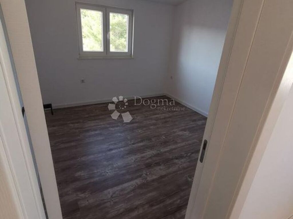Appartement de luxe à vendre à Rogoznica, 420 000 €, Photo 2