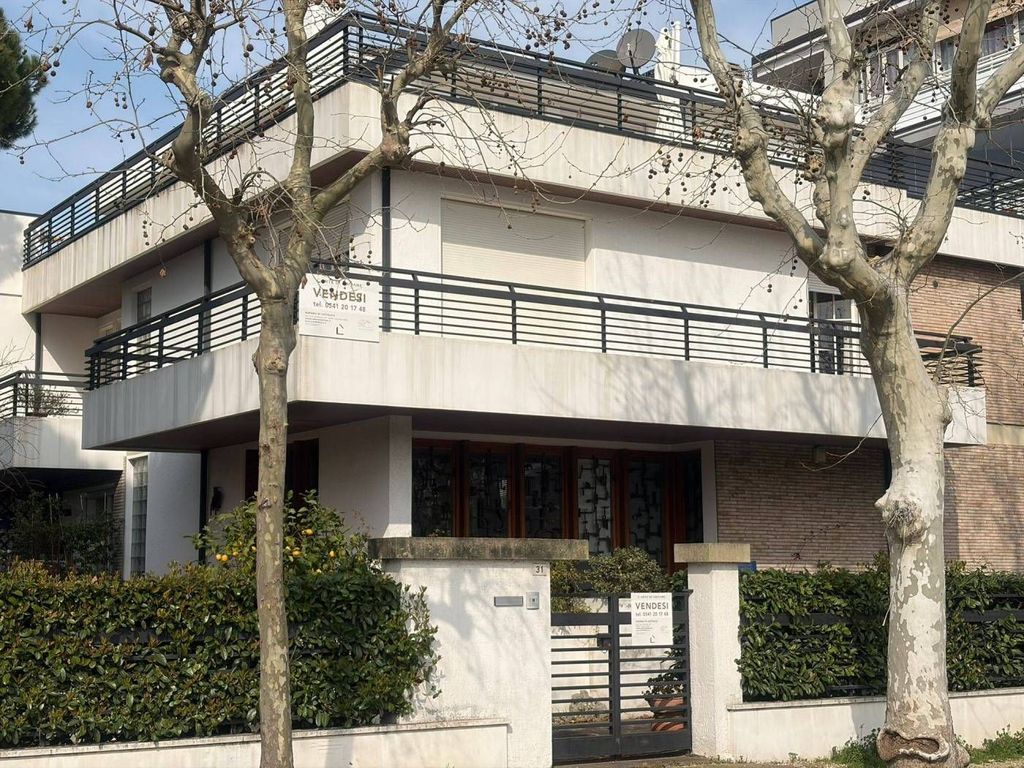 Appartement de luxe à vendre à Cattolica, 690 000 €, Photo 2