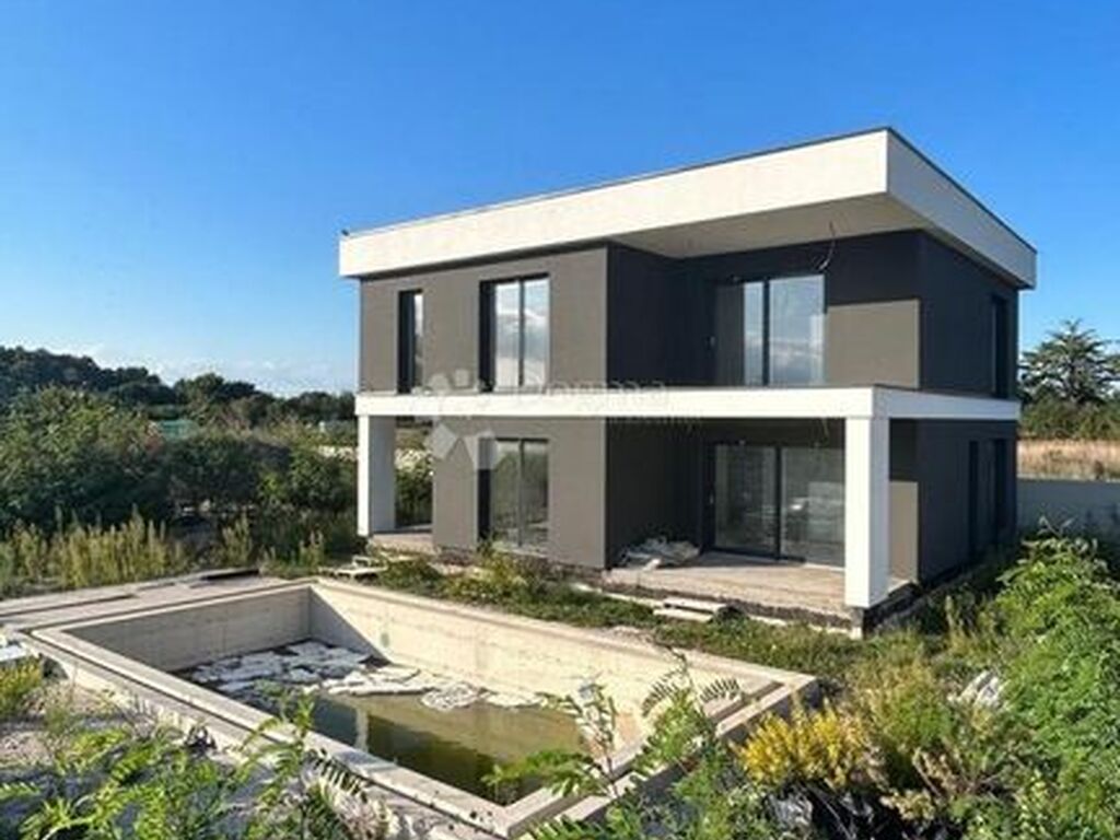 Maison de luxe à vendre à Pula, 690 000 €, Photo 2