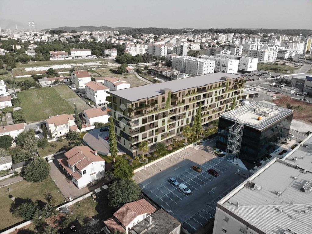 Luxury Apartment for sale in Pula, 600 000 €, Photo 2