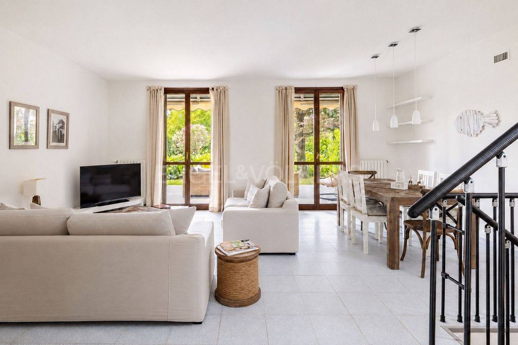 Luxury House for sale in Monvalle, 480 000 €, Photo 3