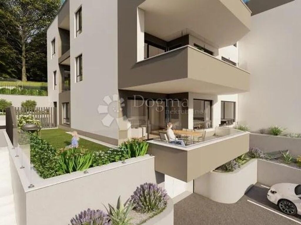 Luxury Apartment for sale in Rijeka, 889 000 €, Photo 4